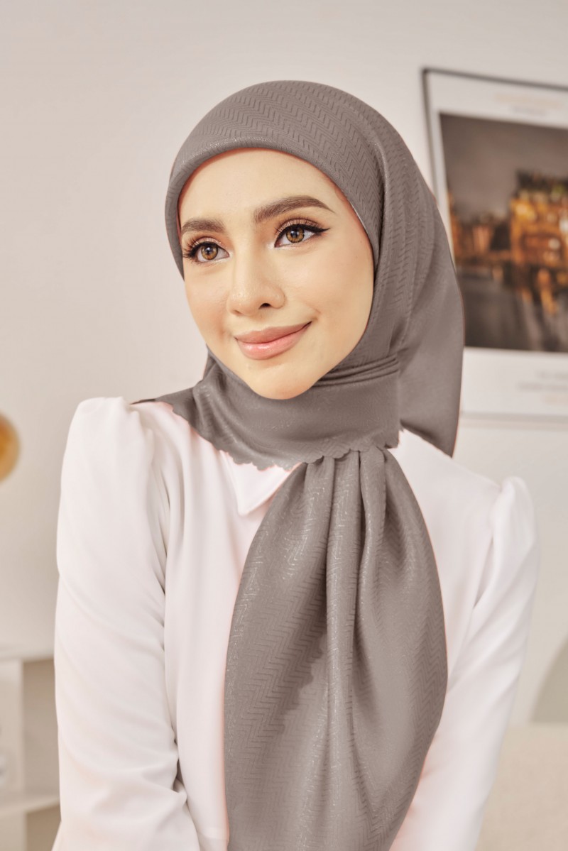 LUNA Bawal Kayr in Smokey Purple